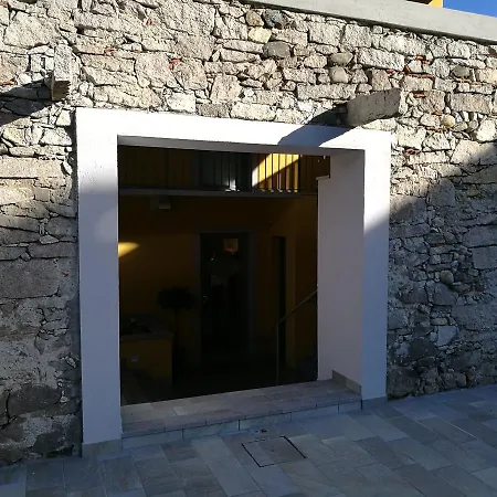 L'acero Frühstückspension Villa (Brescia)